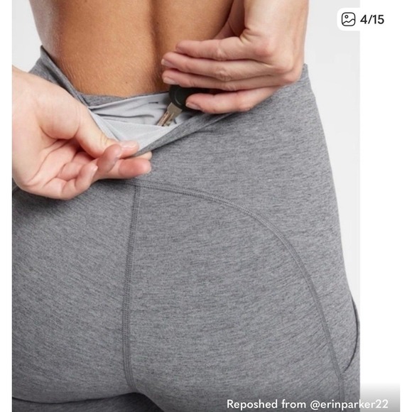 Women's small ATHLETA Ultimate Stash pocket capri gray leggings - Picture 4 of 12